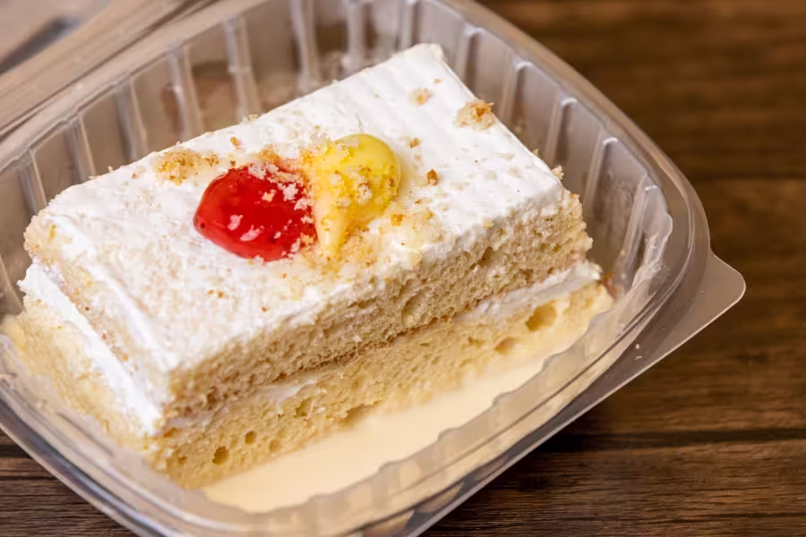 Tres leche dessert